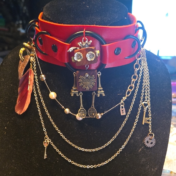 Steampunk Junk Robo Necklace - Picture 6 of 9